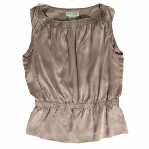 BANANA REPUBLIC | 100% Silk Sleeveless Blouse in Champange